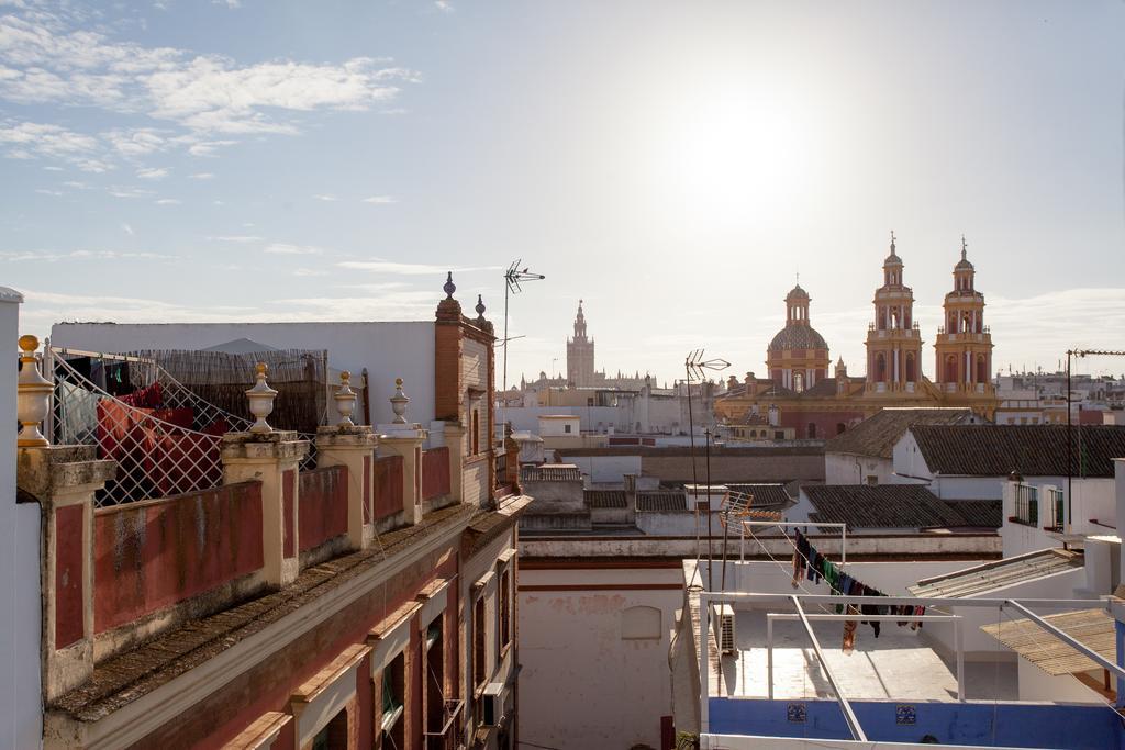 Apartamentos Diaber San Leandro Sevilla Zimmer foto